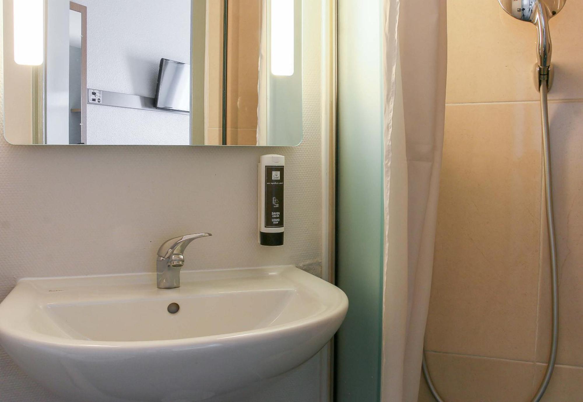 B&B Hotel Marseille Estaque Экстерьер фото
