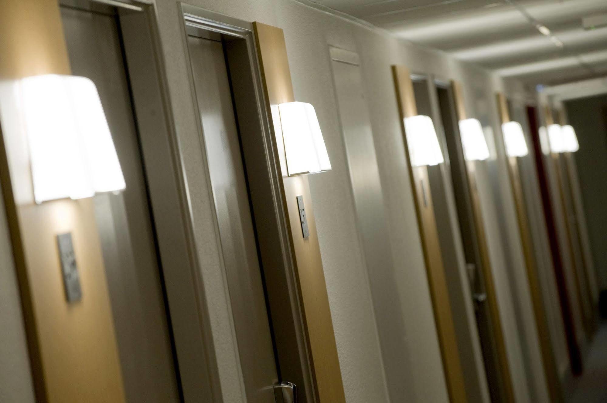 B&B Hotel Marseille Estaque Экстерьер фото